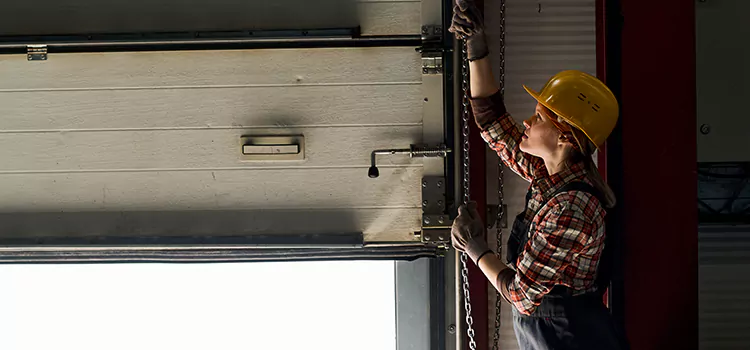 Addressing Common Garage Door Stoppage Issues in Pascagoula, MS